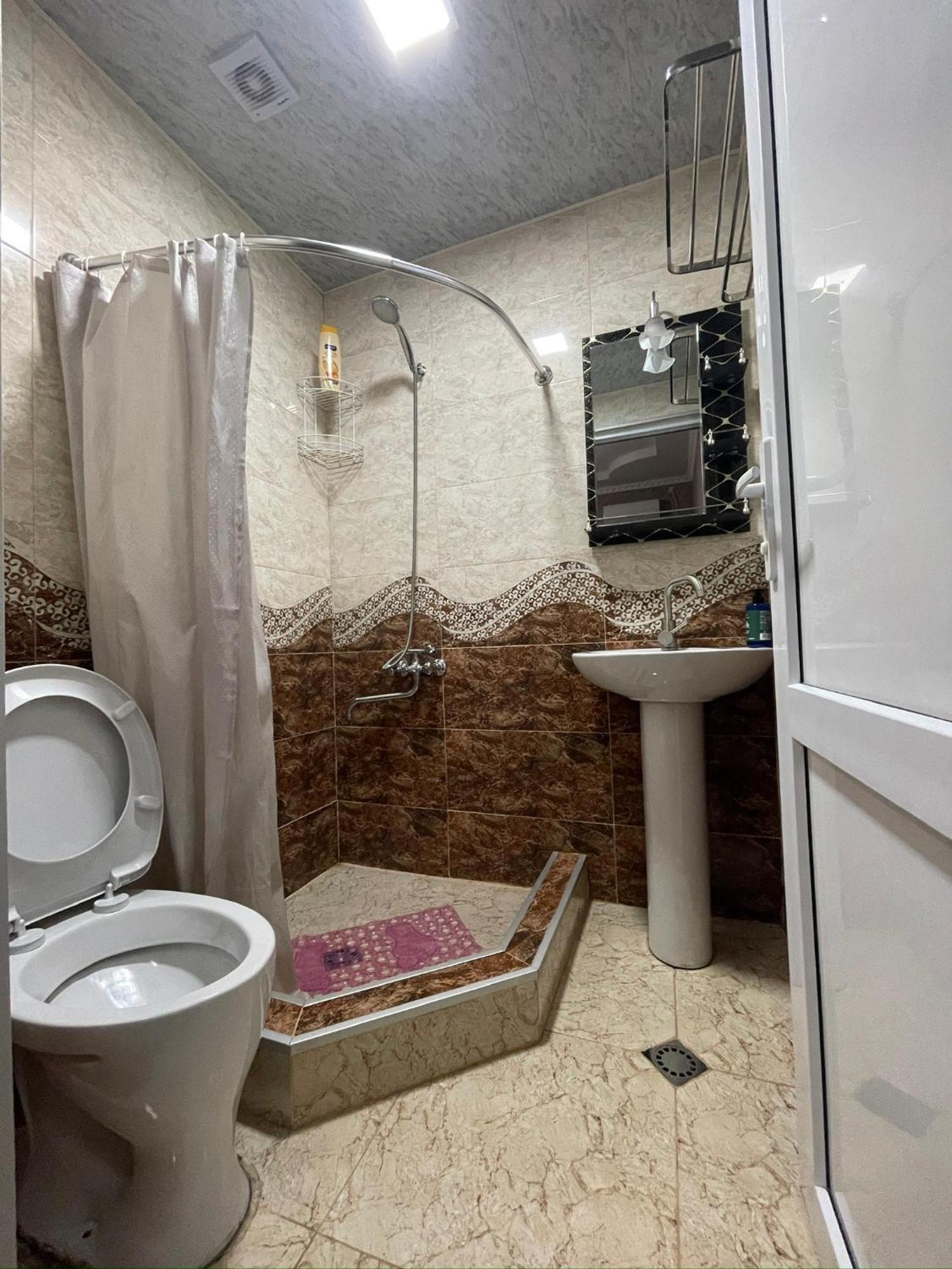 Hotel Elco à Zugdidi Extérieur photo